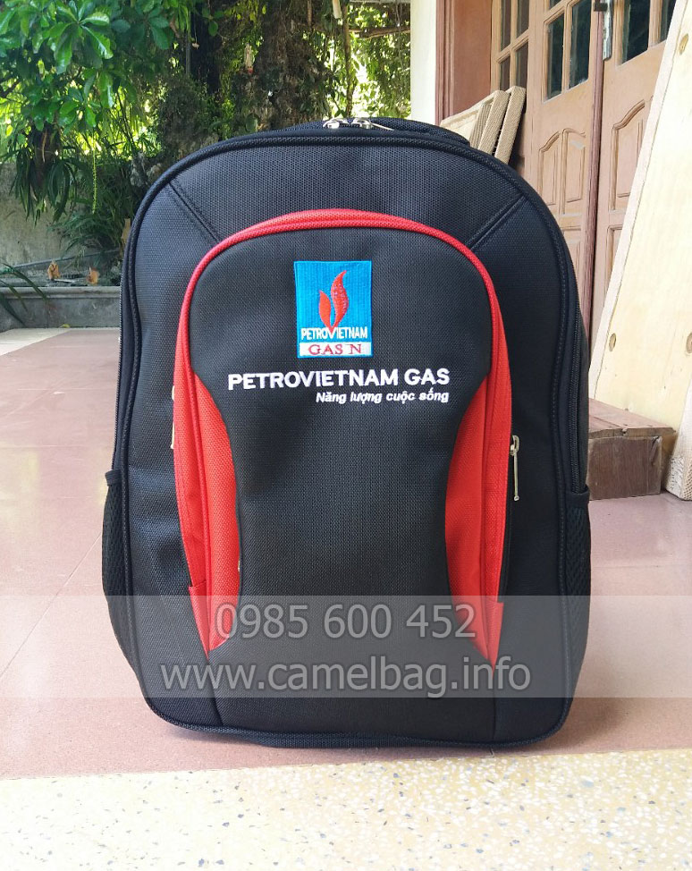 001870693ae2d4bc8df3